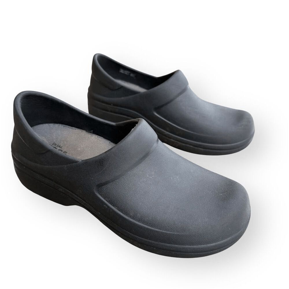 Crocs Women's Neria Pro II Black Work Clogs Slip-Resistant Comfort size 7 - Picture 11 of 11